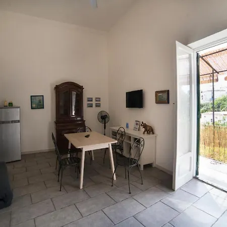 아파트 La Casetta Di Sopra